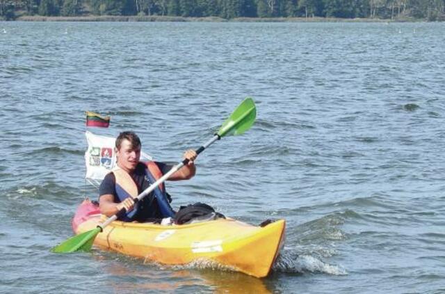 Kelionės Nemunu: labiausiai įsiminė į galvą įremtas milicininko pistoletas