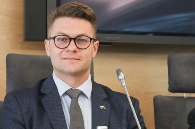 60 proc. jaunų gydytojų iš atlyginimo neišlaiko savo šeimų