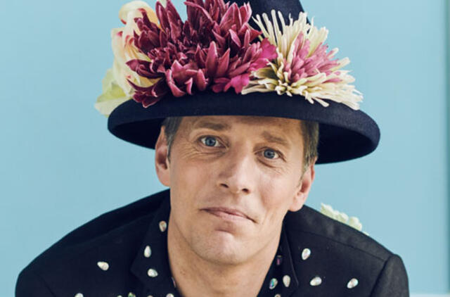 S. Prūsaitis pristato naują dainą ir jos hipnotizuojančią vizualizaciją