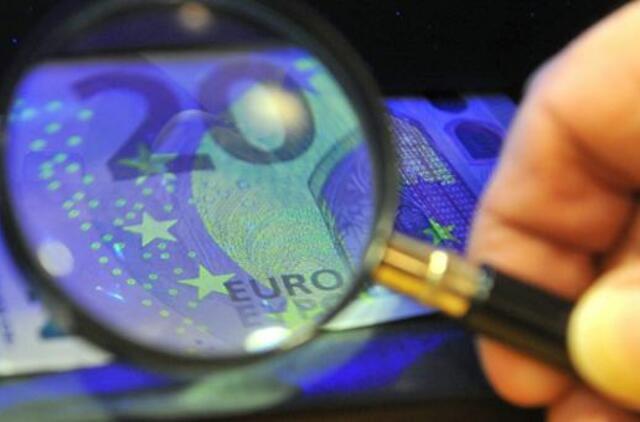 Siūlo didinti mokesčius už prekių ženklų registravimą