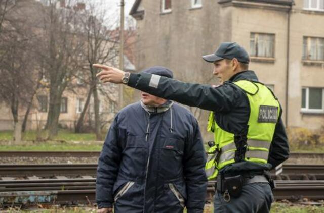 Baudė traukinių nesisaugančius pėsčiuosius