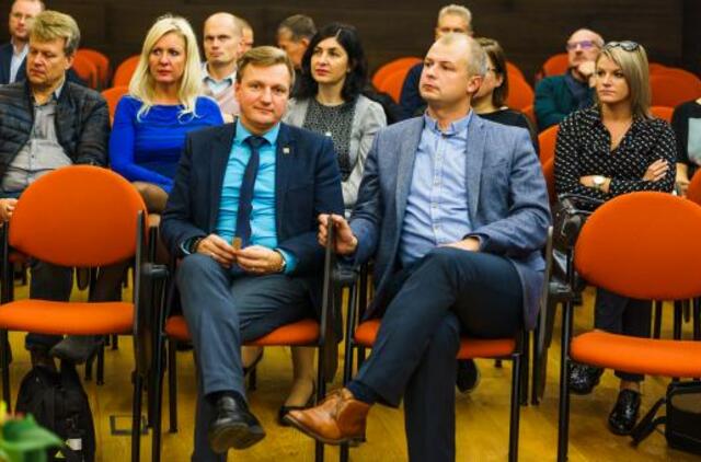 E.Kvederis ir S.Gentvilas: „Klaipėda neturi būti baudžiama už efektyvų mokyklų tinklą – remiame mokytojų streiką”