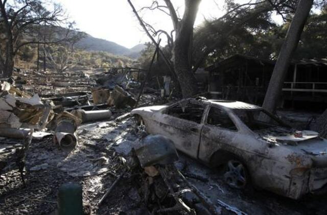 Kalifornijoje miškų gaisrų aukų skaičius pasiekė 50