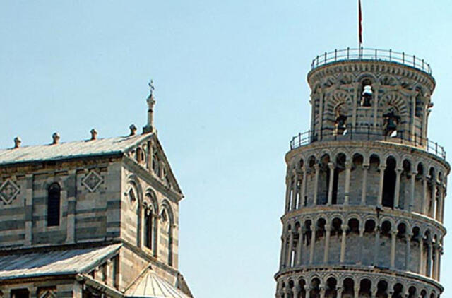 Kreivasis Pizos bokštas tapo dar tiesesnis