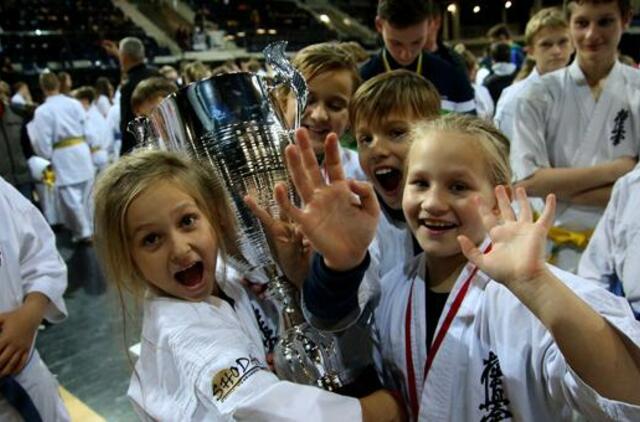 „Shodan“ komanda 11 metus iš eilės tapo stipriausia Lietuvos moksleivių komanda