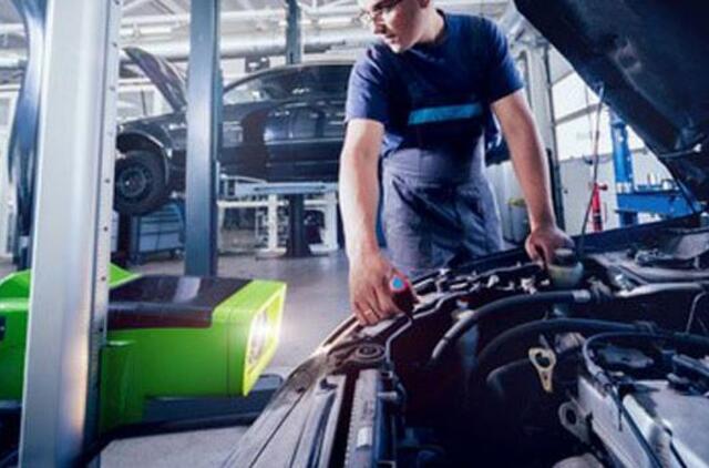 Vairuotojai kviečiami nemokamai pasitikrinti automobilių žibintus