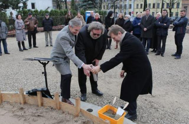 Vydūno sode užkasta simbolinė kapsulė