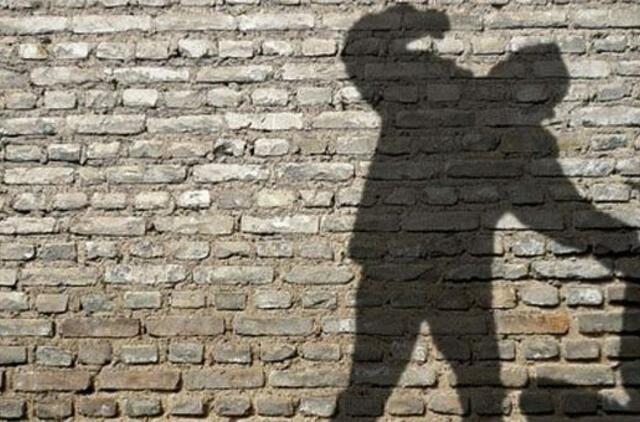 Buvęs milicininkas nuteistas kalėti iki gyvos galvos už 60 žmonių nužudymą