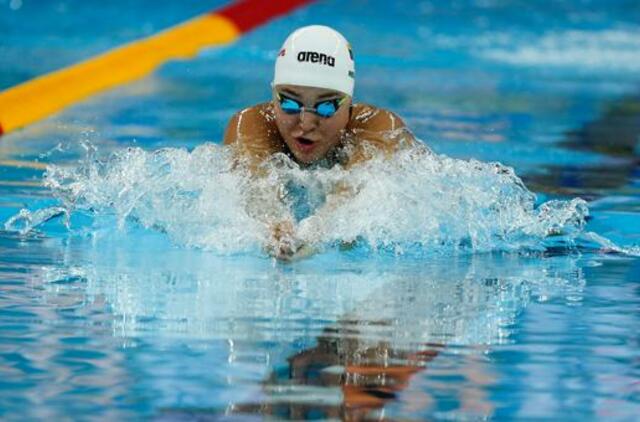 Plaukikė R. Meilutytė laimėjo pasaulio čempionato atranką, D. Margevičius pagerino Lietuvos rekordą