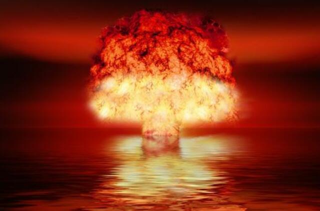 Šiaurės Korėja įspėjo dėl denuklearizacijos