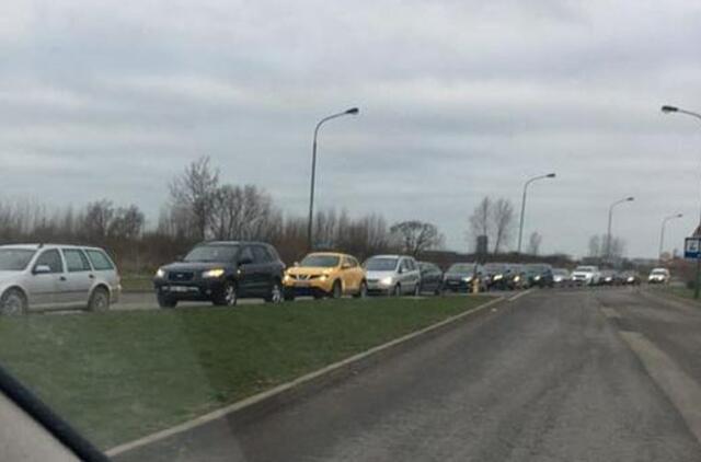 Šviesoforai programuojami iš naujo