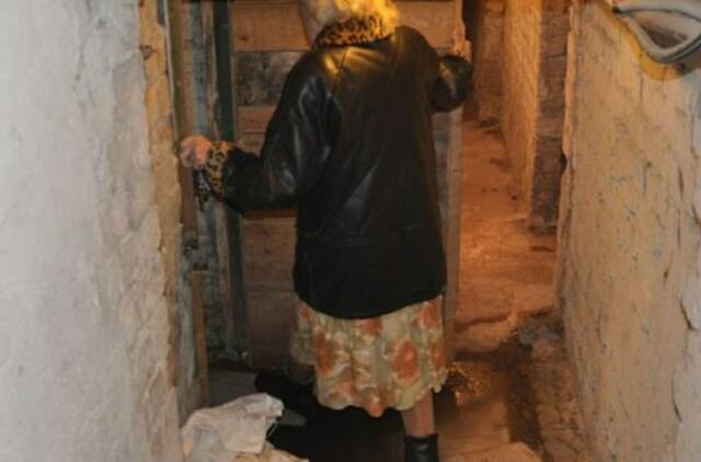 Iš po renovacijos skęstančio rūsio - pagalbos šauksmas