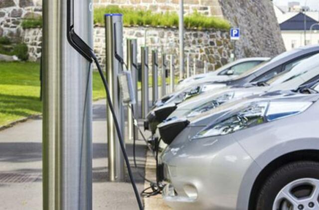 Lietuva su 120 tūkst. elektromobilių