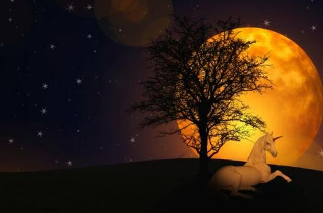 TOP3 Zodiako ženklai – ši pilnatis jiems bus lemtinga: pasiruoškite pokyčiams