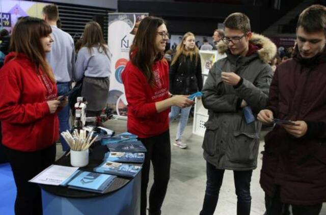 Vis daugiau moksleivių domisi studijomis Klaipėdoje