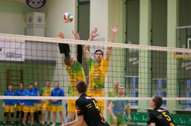 "Amber Queen" stiprina pozicijas