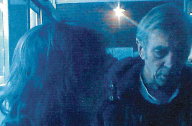 Iš bankomato pagrobta 400 eurų. Gal pažįstate?