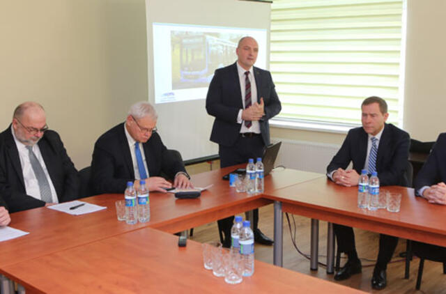 Klaipėda už 5 mln. eurų perka 18 ekologiškų autobusų