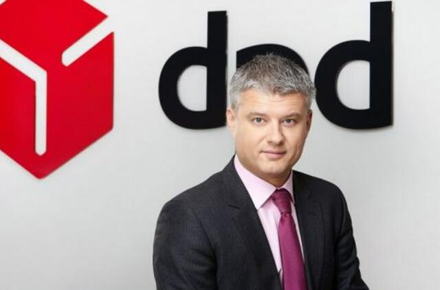 Lietuviai vis dažniau internetu perka batus