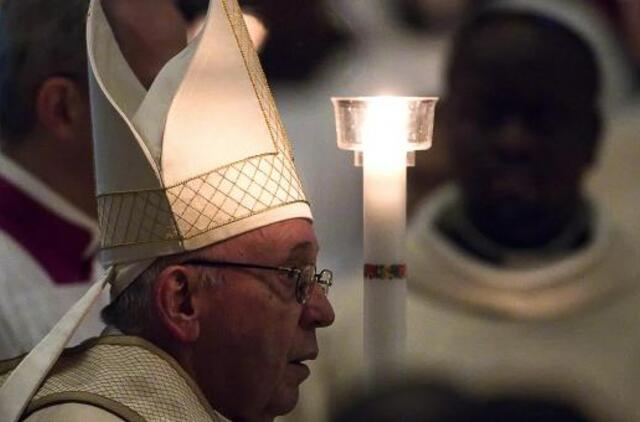 Popiežius: abortai nėra „žmogaus teisė“