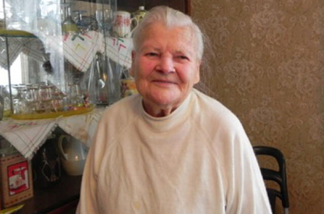 Du žuvusius sūnus ir vyrą palaidojusi 90-metė Onutė: „Skausmą malšinu malda ir prisiminimais“