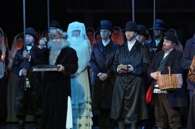 Nesenstantis „Smuikininkas ant stogo“ grįžta su naujos energijos užtaisu