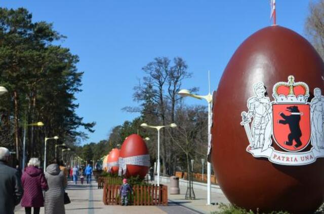 Palangoje - Margučių alėja ir margučių ridenimo takas