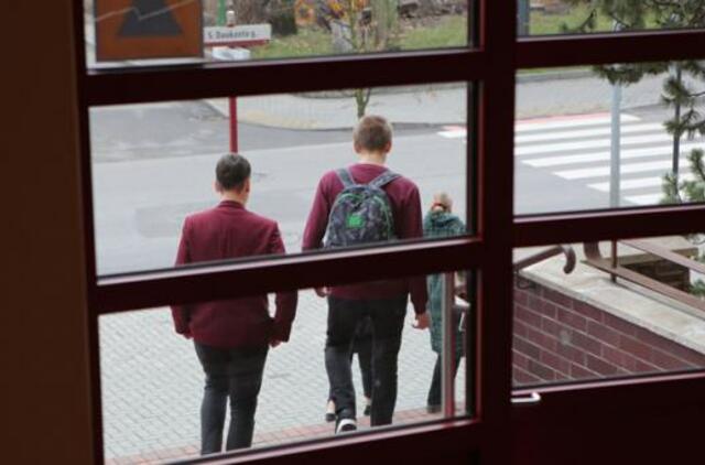 Elektroninė sistema "pašėliojo", bet tėvams dėl to nelinksma