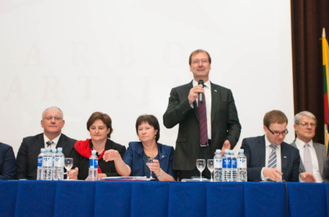 Darbo partijos byla: nuteisti keturi asmenys