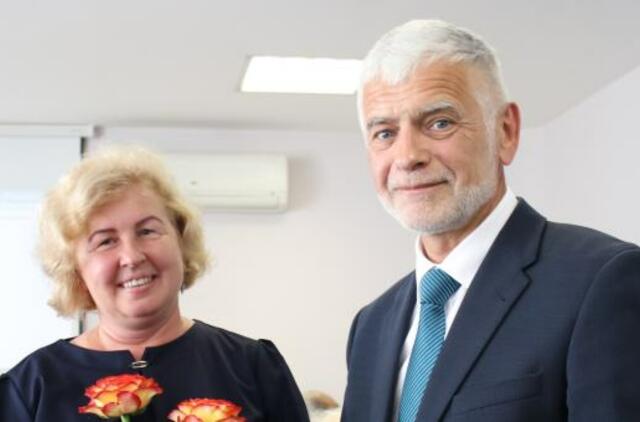 „Vaivorykštės“ gimnazijai vadovaus Ona Sturonienė