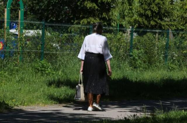 Klaipėdiečiai sujudo: miestas baigia apželti