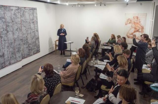 Pirmą kartą Palangoje vyks meno degustacija – per vieną vakarą pristatoma net 10 dailininkų kūryba