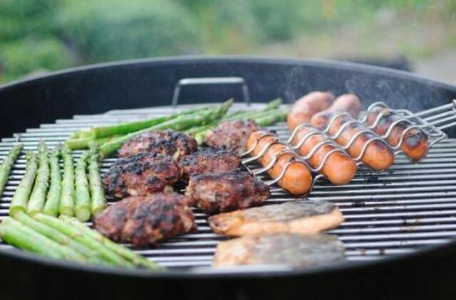 Planuojate grilio vakarėlį? Keli receptai puikiai tinkantys šiai progai