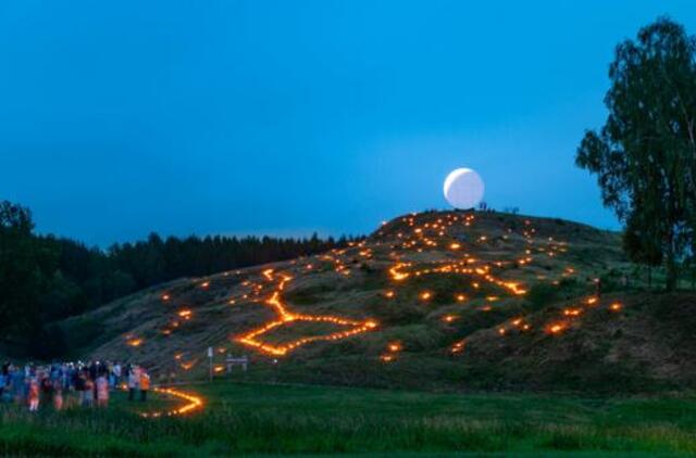 Gyvosios istorijos festivalis žemaičių dvasią žadins ant piliakalnio Kartenoje