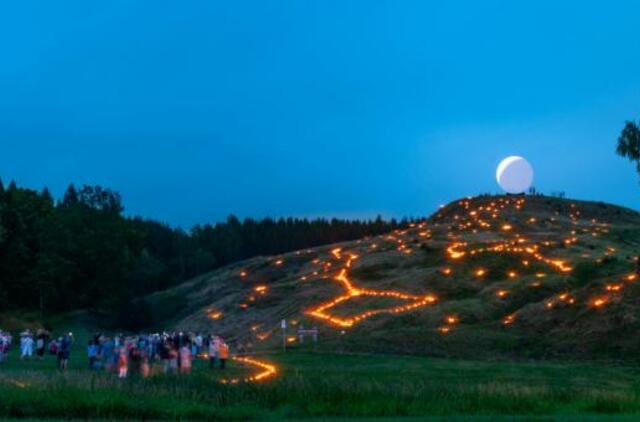 Gyvosios istorijos festivalis žemaičių dvasią žadins ant piliakalnio Kartenoje