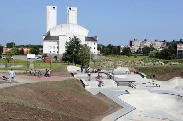 Į Klaipėdą suplūs riedlenčių ir BMX dviračių profesionalai