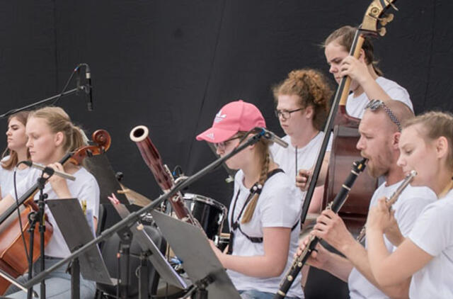 Kviečiame į koncertą... Klaipėdos autobusų stotyje