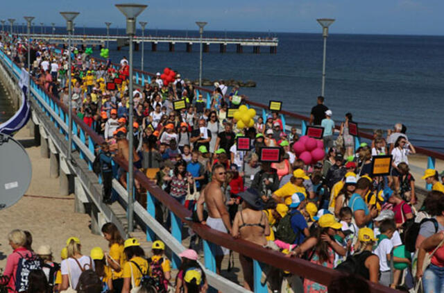 Palangoje - išskirtinis pirmasis pasimatymas su jūra