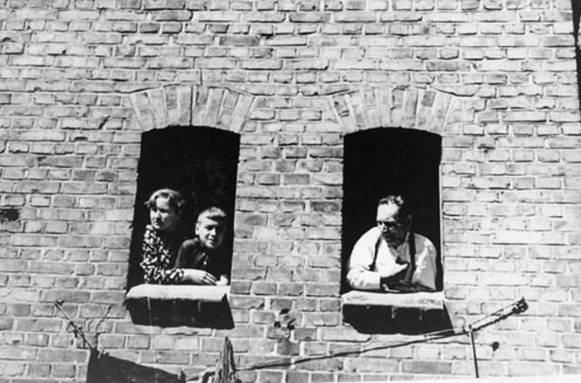 Klaipėdos akvarelės: namai ir žmonės (593)