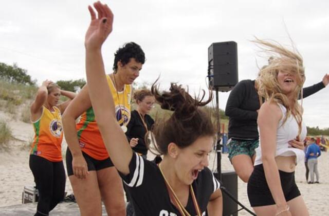 Smiltynę atgaivino Vasaros paplūdimio sporto festivalis