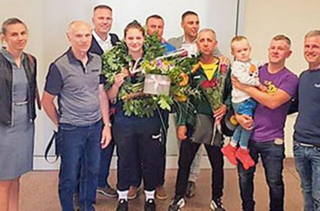 Kretingiškė aukso raidėmis perrašė Lietuvos bokso istoriją