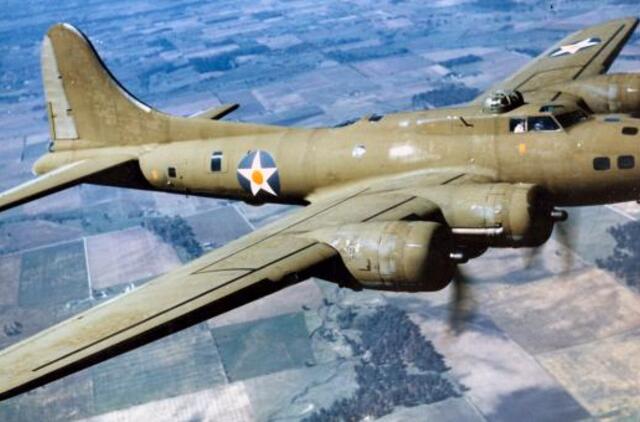 Konektikute sudužo Antrojo pasaulinio karo laikų bombonešis B-17