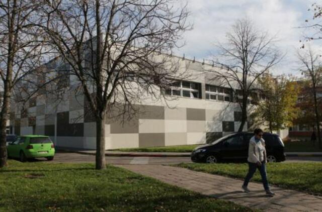 Nuo vandalų nukentėjo "Smeltės" progimnazija