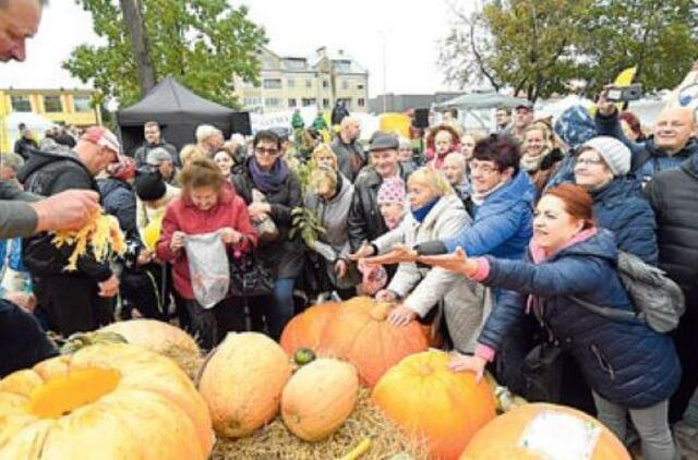 Rudens gėrybių lietuje Kretingoje – Moliūgų fiesta