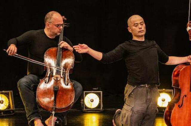 Šokio ir muzikos spektaklis „Oneiro“ - apie tarpinės būsenos magiją
