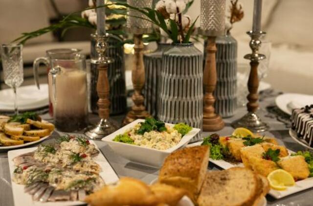 Švęsdami didžiąsias metų šventes lietuviai laikosi tradicijų, bet jas „dekoruoja“ savaip