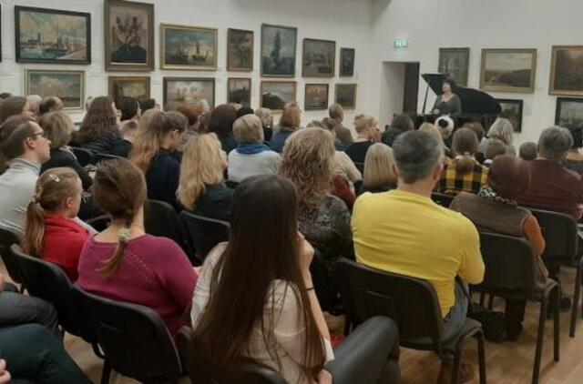 XIX-as tarptautinis seminaras atsisveikino su Klaipėda linkėdamas:  VIVANT PROFESSORES!