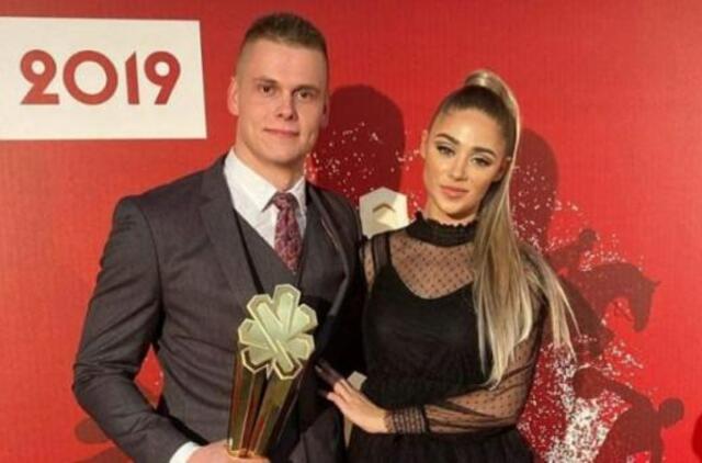 Danas Rapšys pasipiršo savo mylimajai Jurintai