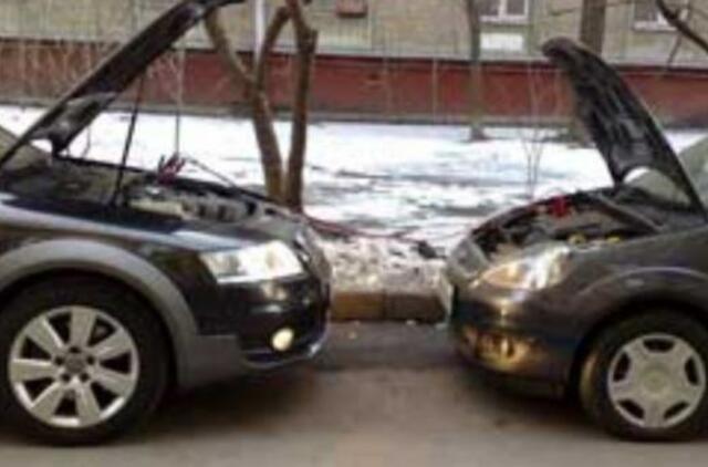 Kaip apsaugoti automobilius atšalus orams?