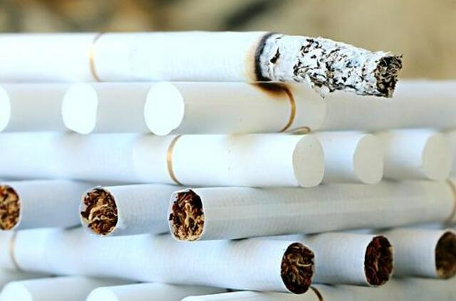 Šešėlinė ekonomika: apie penktadalis suvartojamo alkoholio ir cigarečių – nelegalūs